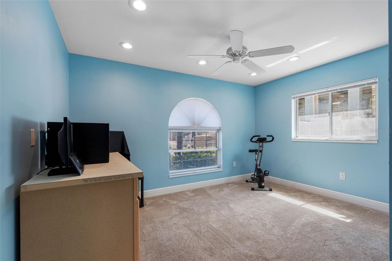 Image 34 of 79 For 11260 5th Street E