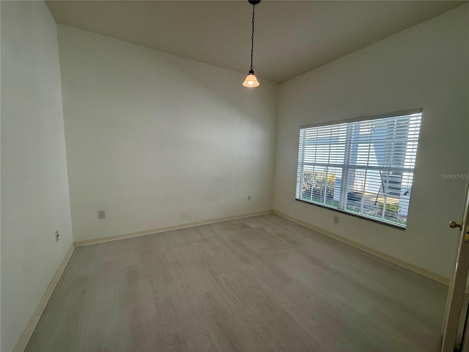 Image 11 of 20 For 31819 Blythewood Way