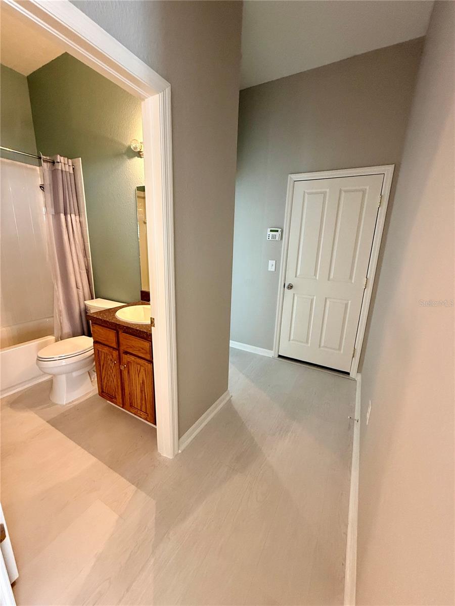 Image 17 of 20 For 31819 Blythewood Way