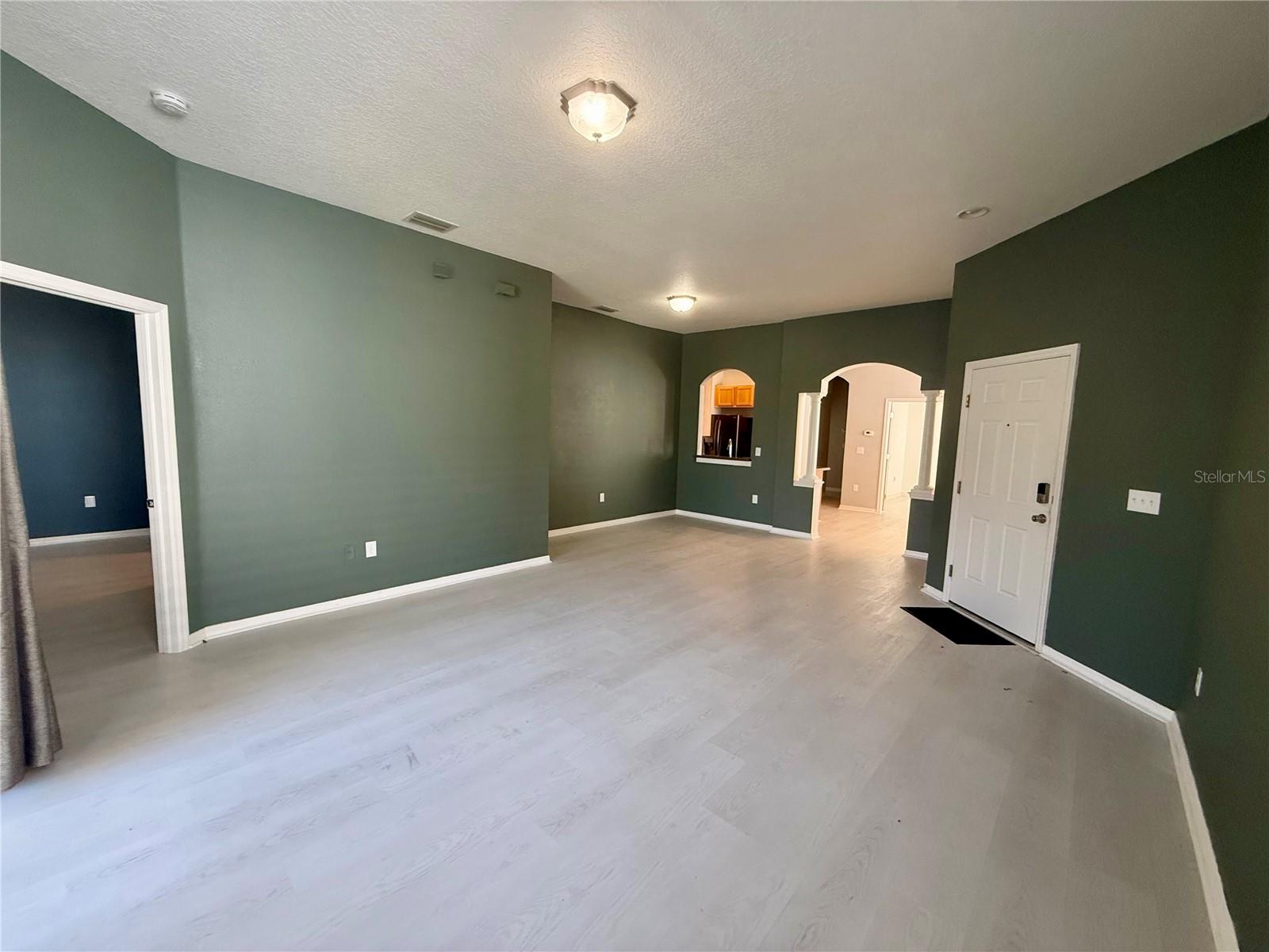 Image 3 of 20 For 31819 Blythewood Way