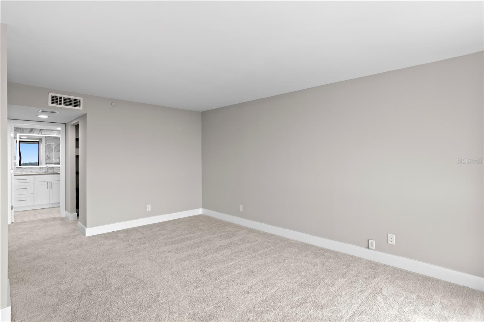 Image 20 of 46 For 3301 Bayshore Boulevard 806c