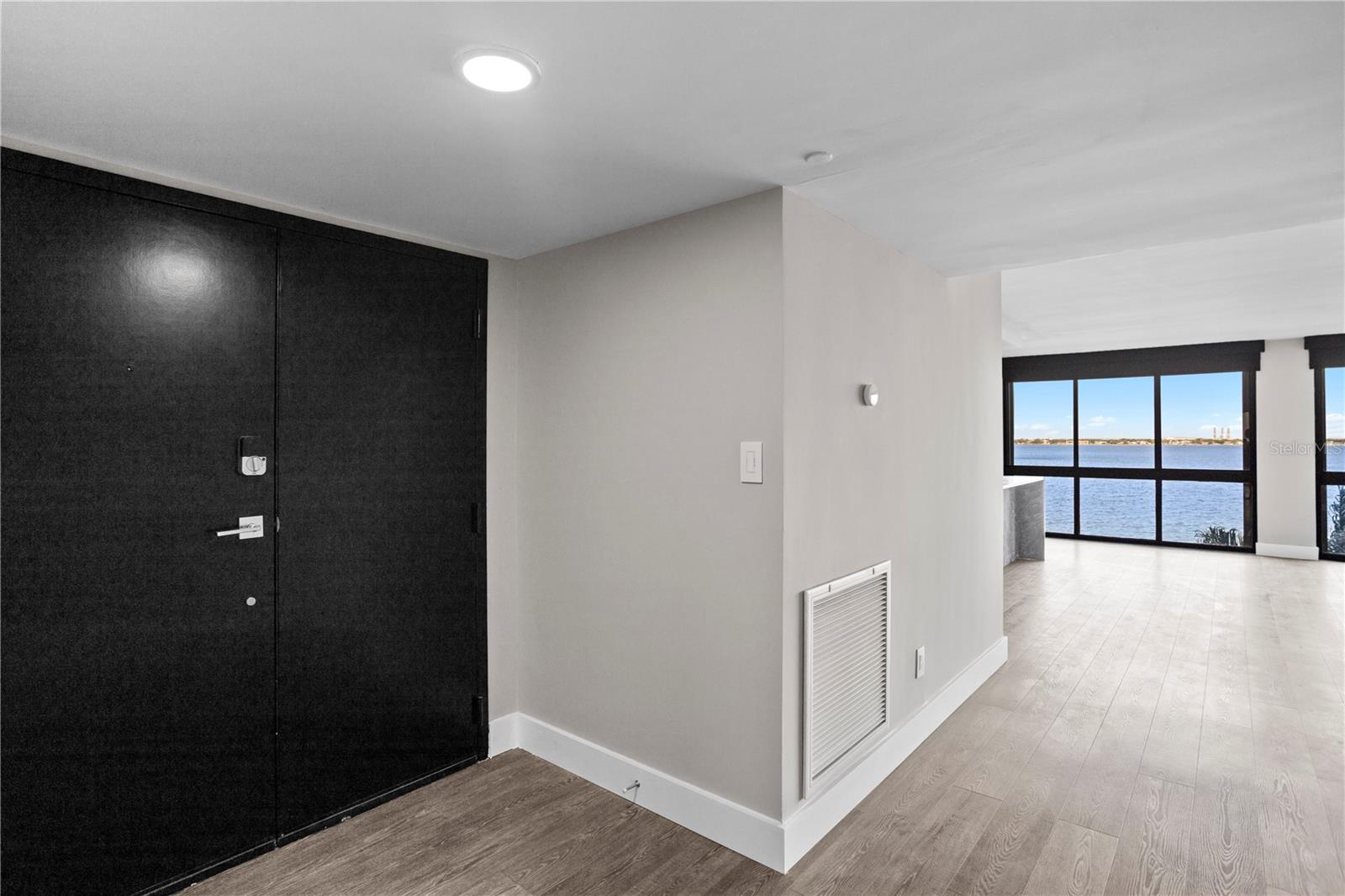 Image 28 of 46 For 3301 Bayshore Boulevard 806c