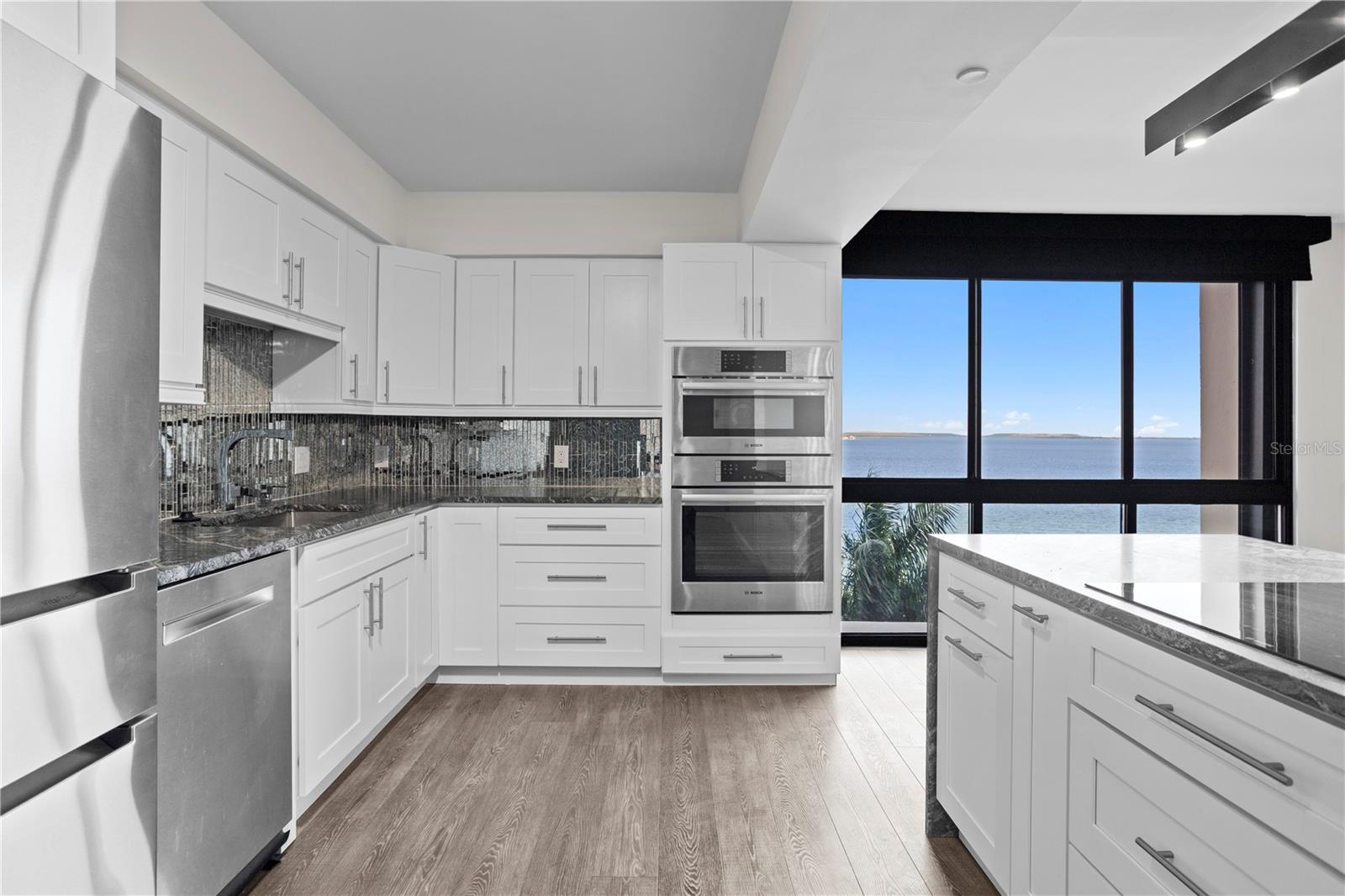 Image 9 of 46 For 3301 Bayshore Boulevard 806c