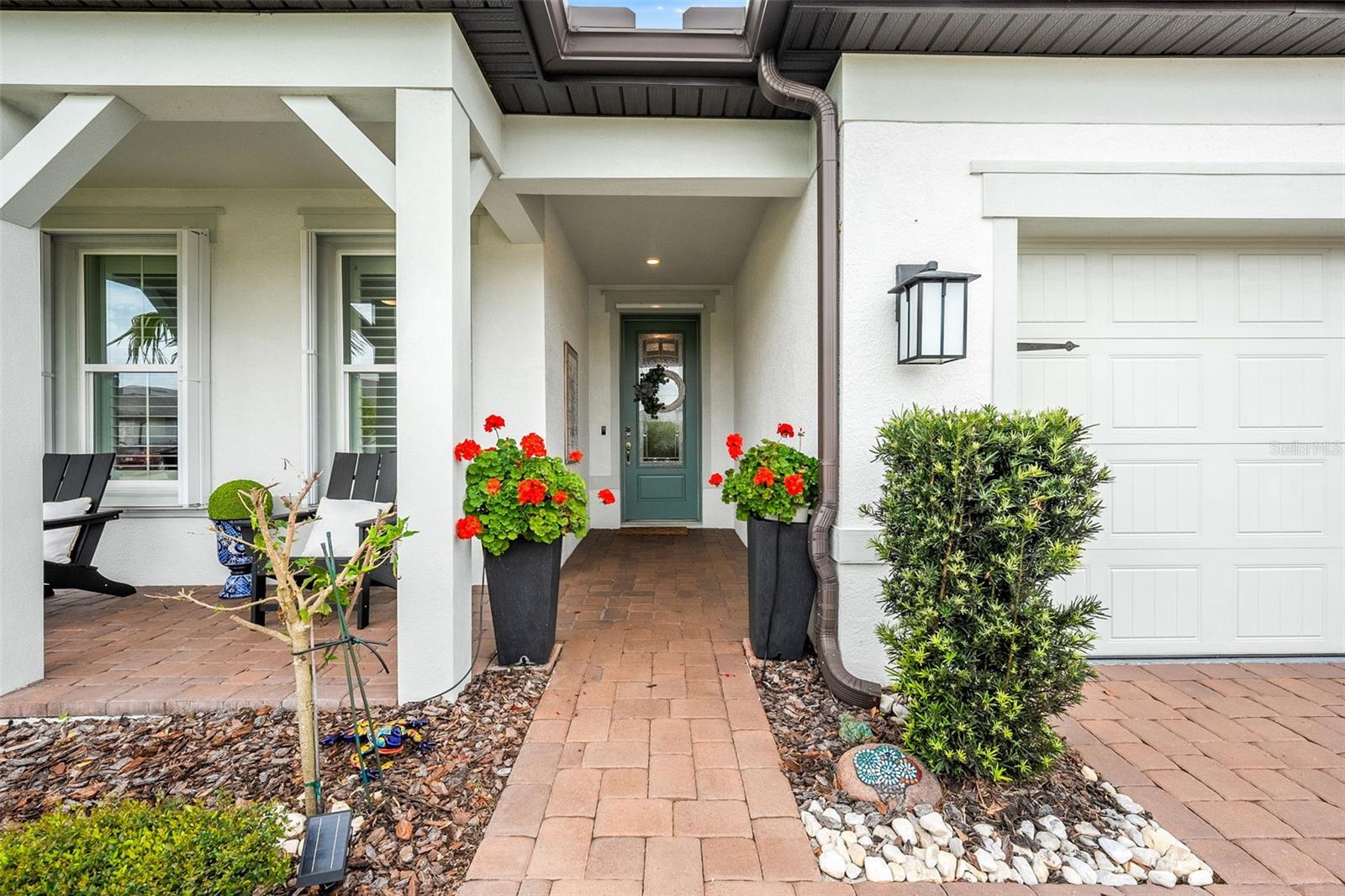 Listing photo id 8 for 19469 Sea Glass Circle