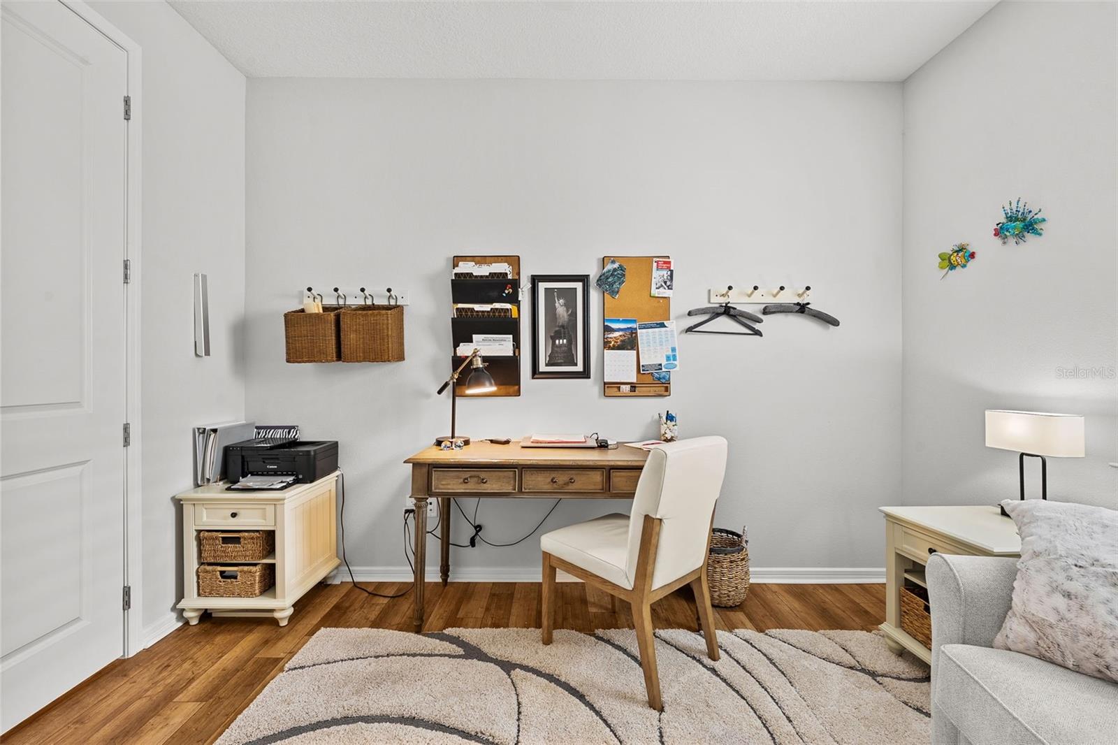 Listing photo id 15 for 19469 Sea Glass Circle