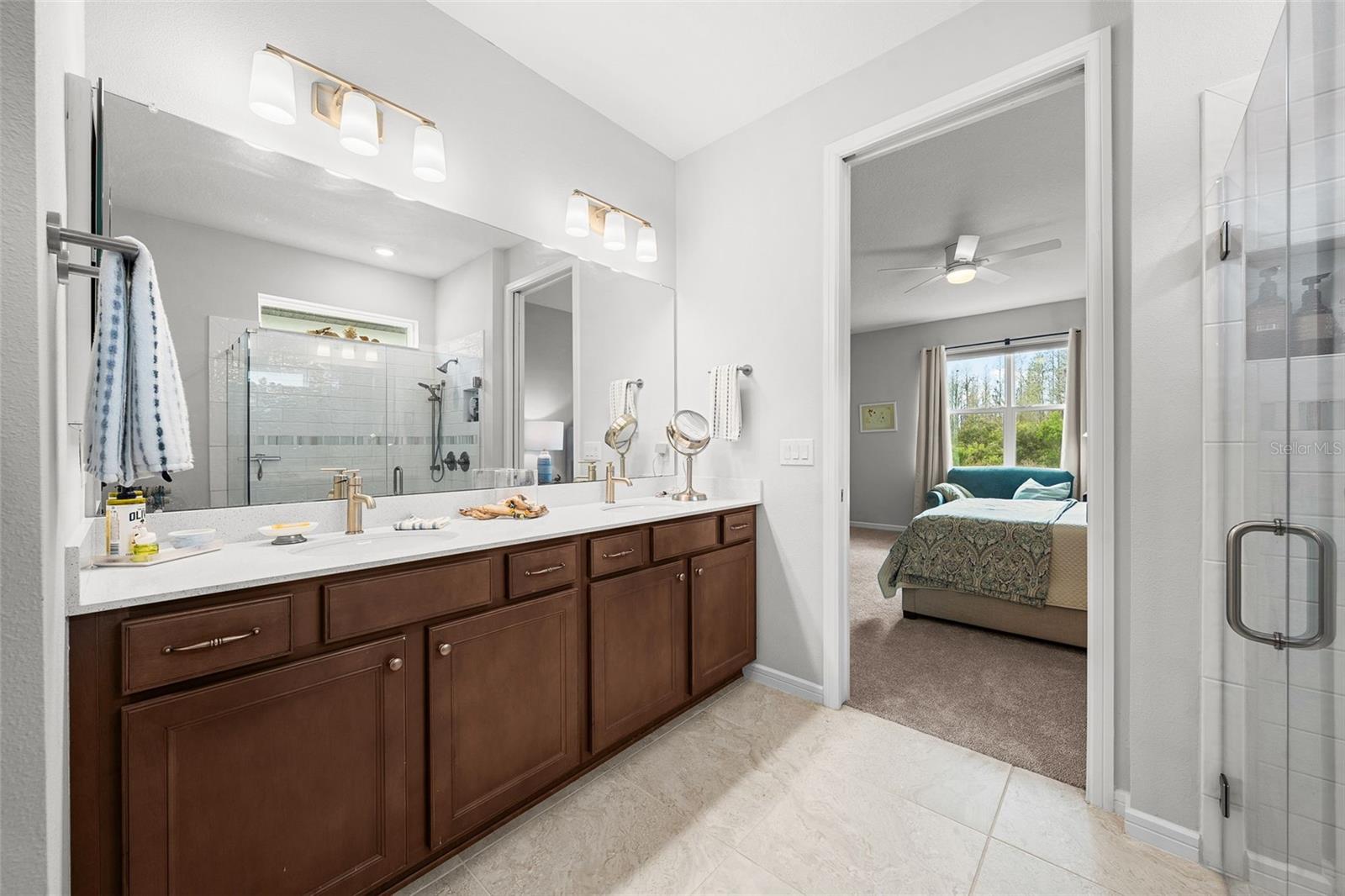 Listing photo id 39 for 19469 Sea Glass Circle