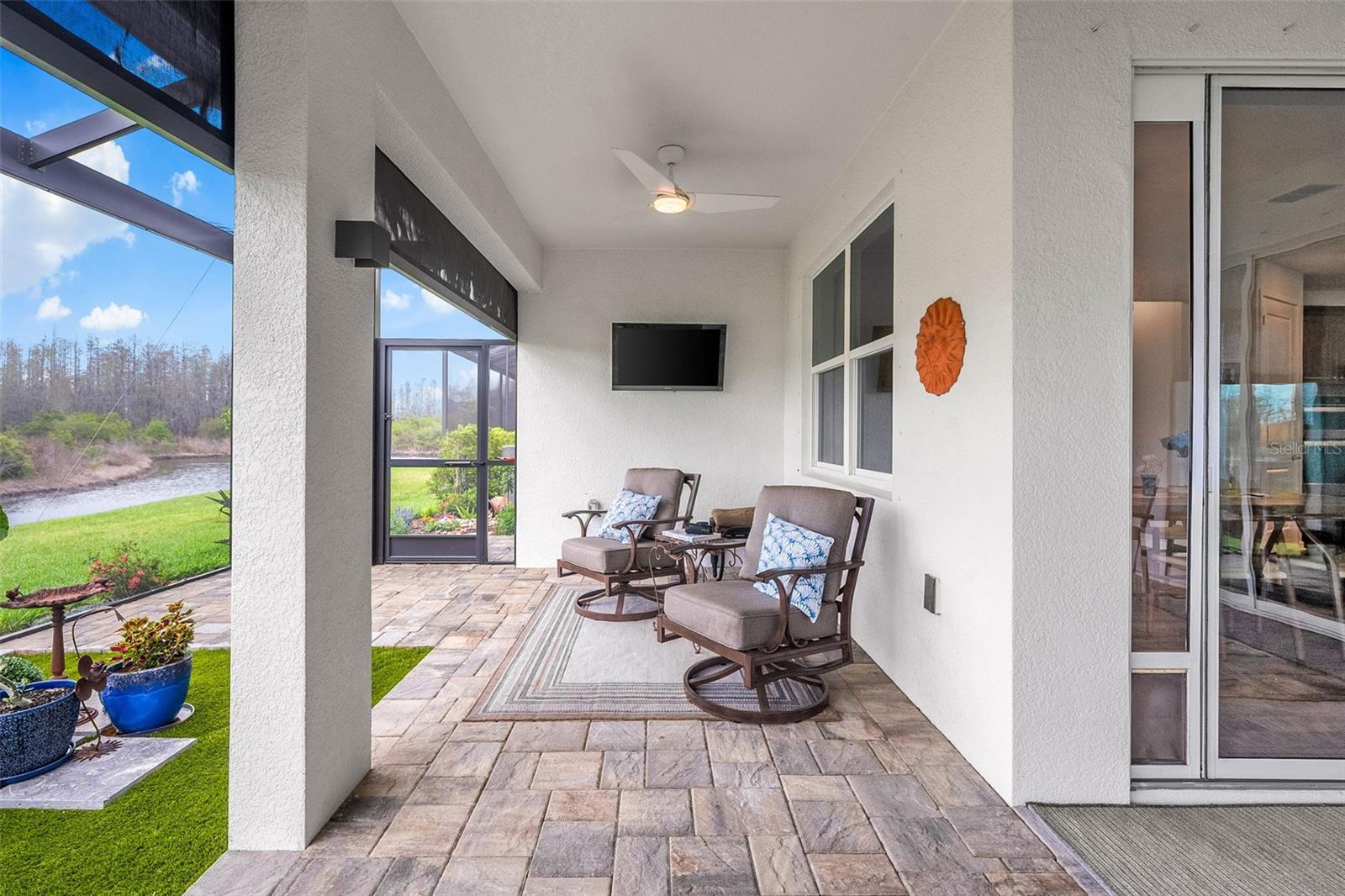 Listing photo id 42 for 19469 Sea Glass Circle