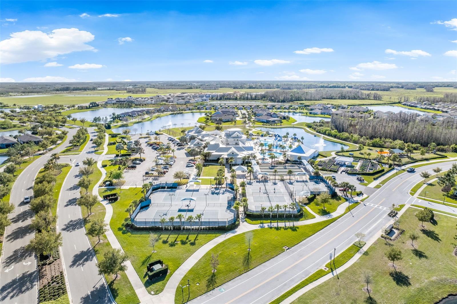 Listing photo id 56 for 19469 Sea Glass Circle