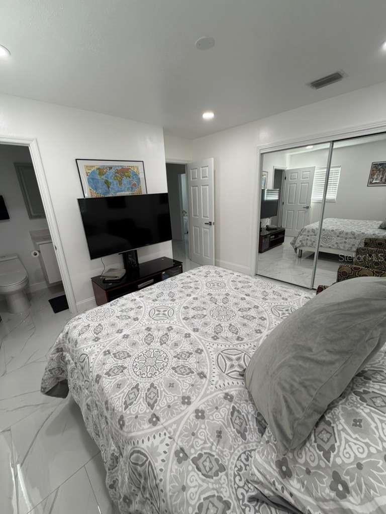 Image 17 of 42 For 13216 Forest Hills Drive