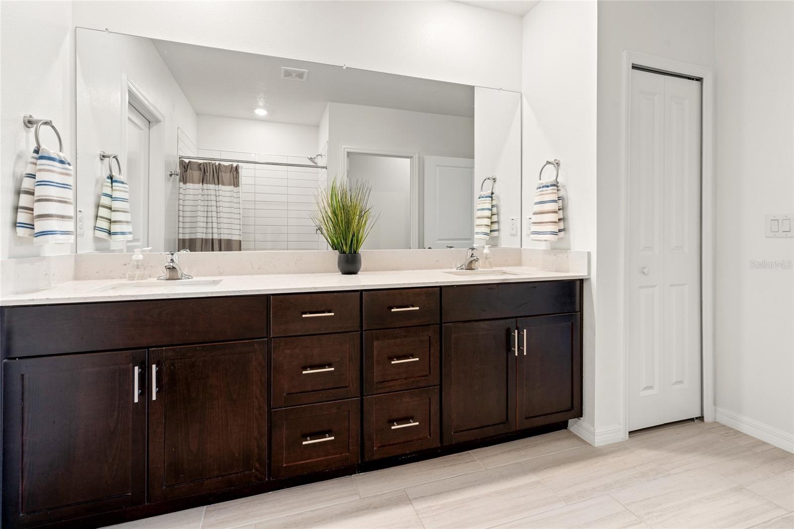 Image 24 of 51 For 22083 Blazing Star Run