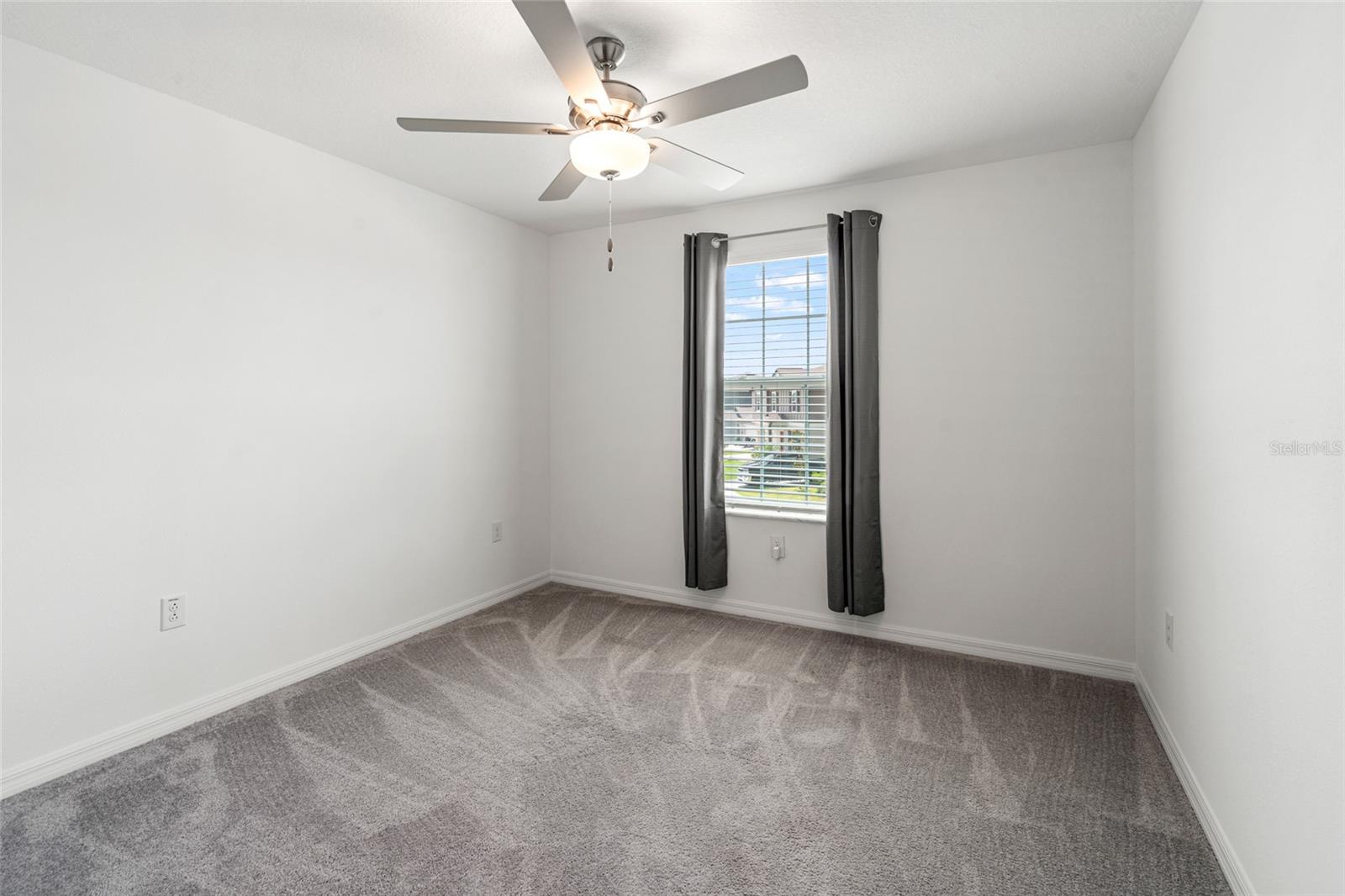 Image 34 of 51 For 22083 Blazing Star Run