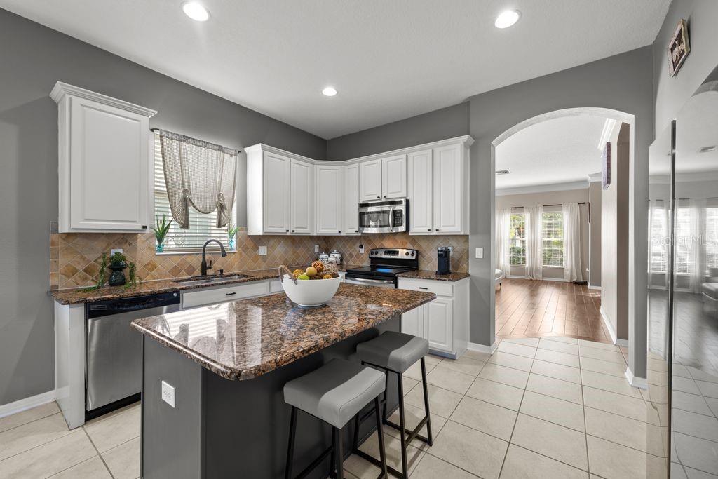 Image 11 of 41 For 11052 Ancient Futures Drive