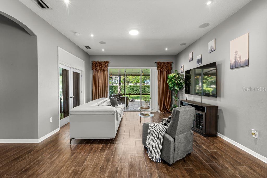 Image 14 of 41 For 11052 Ancient Futures Drive