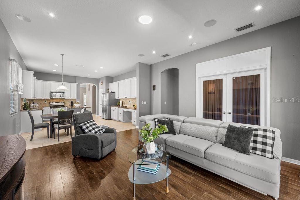 Image 16 of 41 For 11052 Ancient Futures Drive