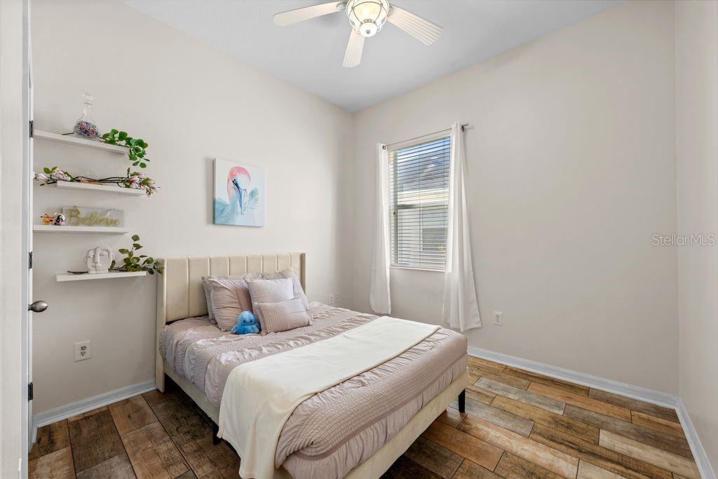 Image 24 of 41 For 11052 Ancient Futures Drive