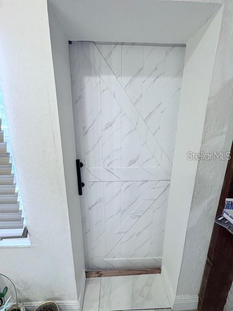 Image 19 of 39 For 10004 Memorial Highway