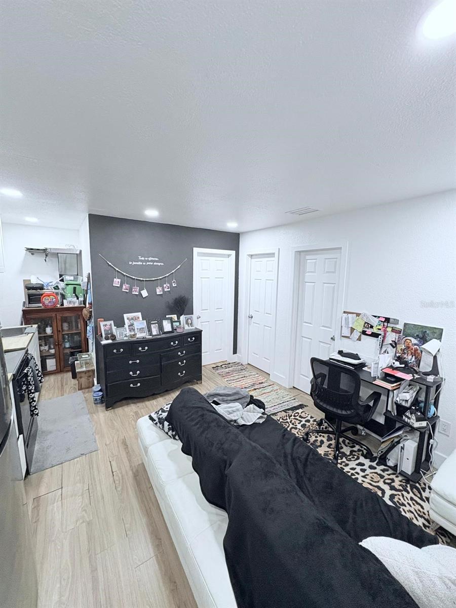 Image 35 of 39 For 10004 Memorial Highway