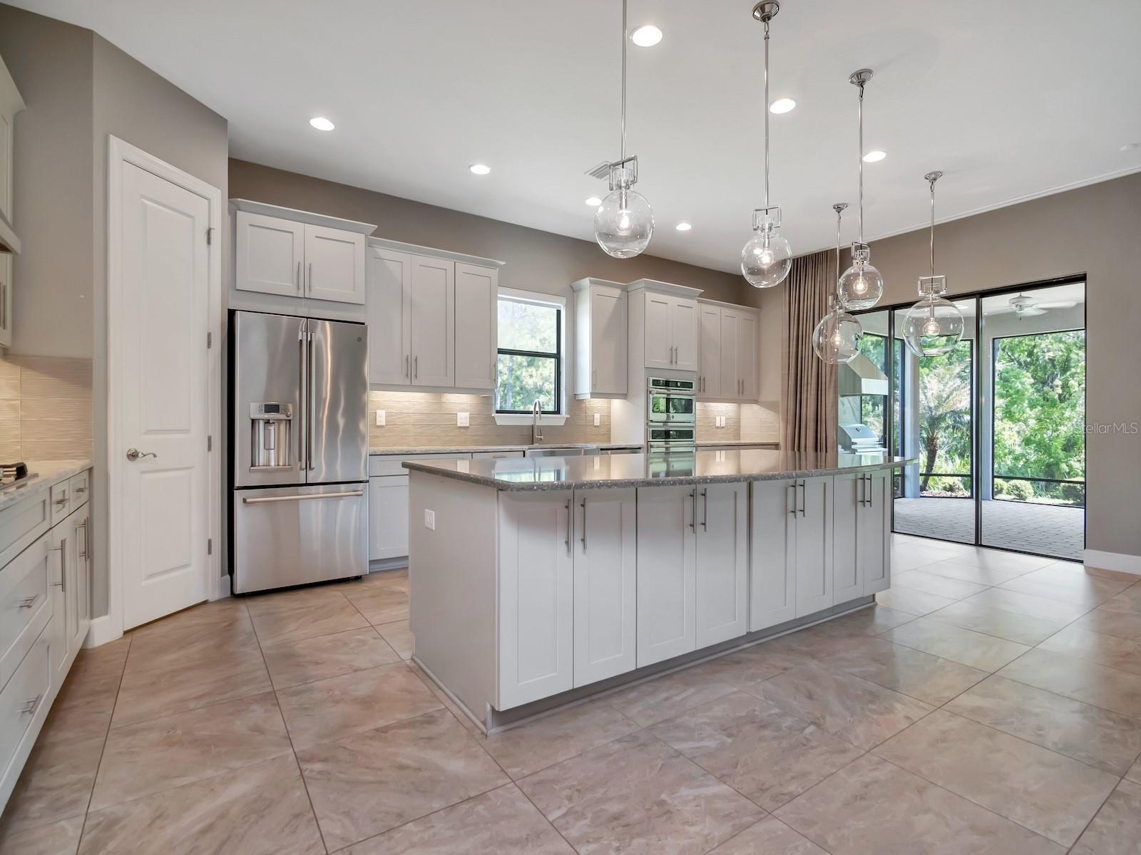 Image 12 of 61 For 20003 Umbria Hill Drive