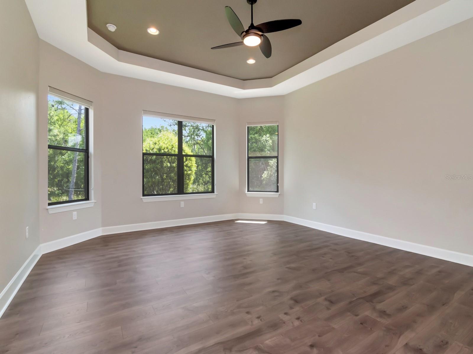 Image 21 of 61 For 20003 Umbria Hill Drive