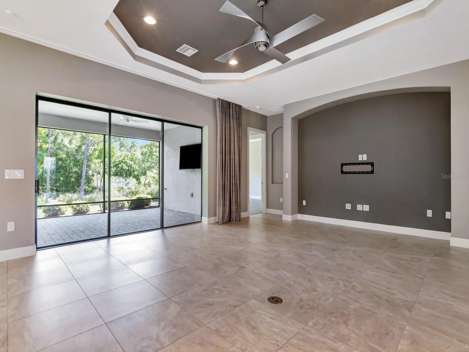 Image 8 of 61 For 20003 Umbria Hill Drive