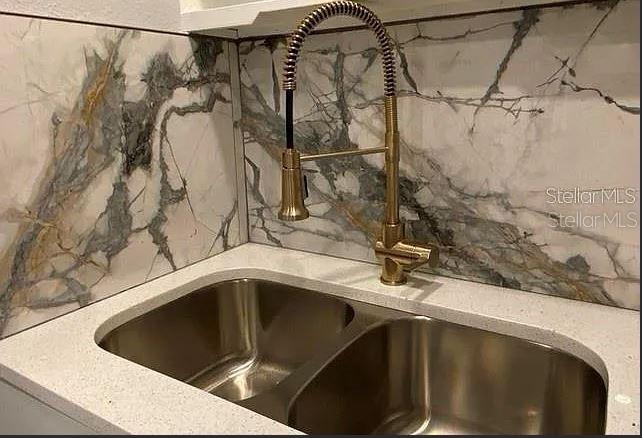 Image 5 of 20 For 1827 10th Street N