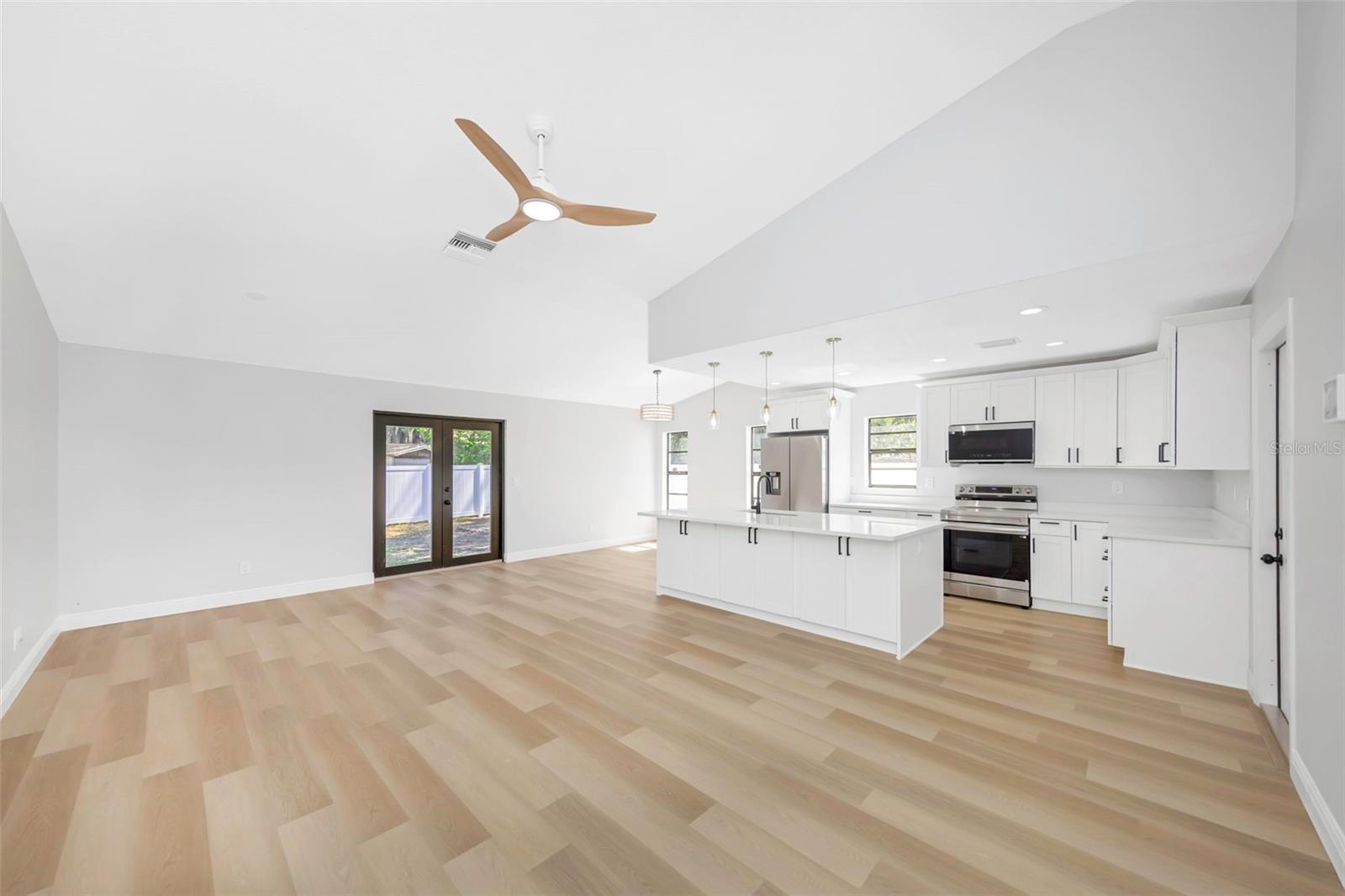 Image 12 of 54 For 8315 Temple Place