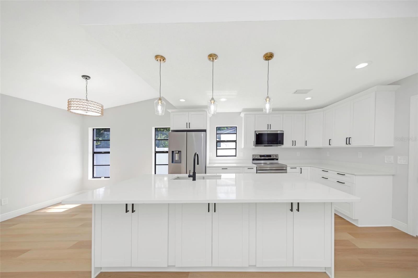 Image 25 of 54 For 8315 Temple Place