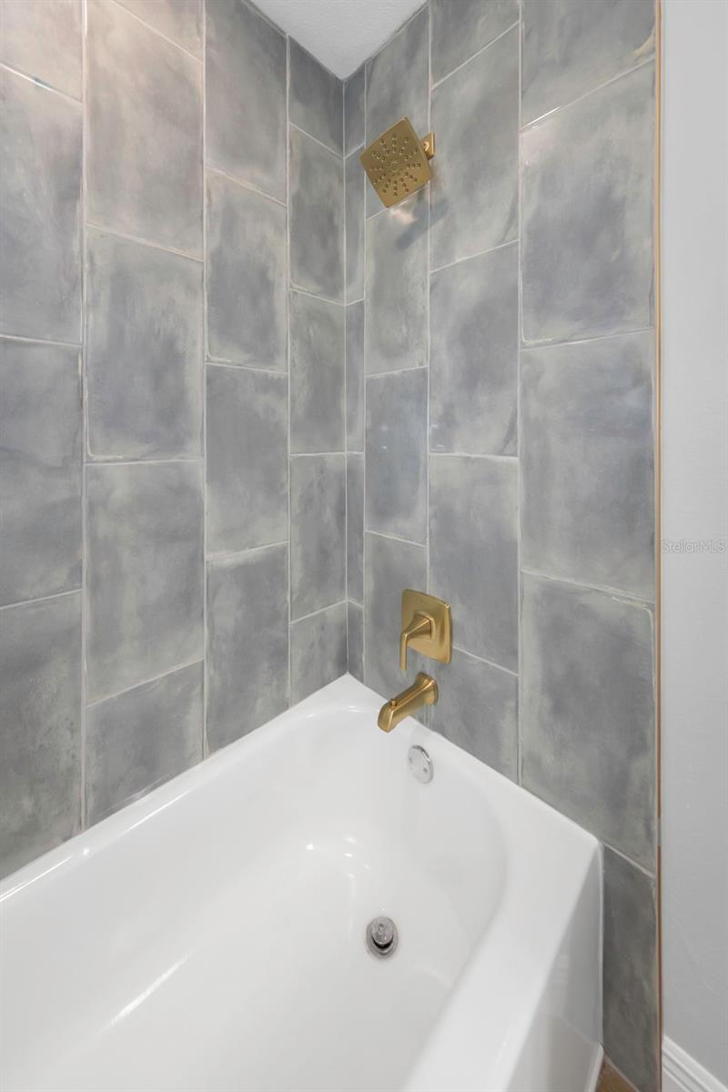 Image 29 of 54 For 8315 Temple Place