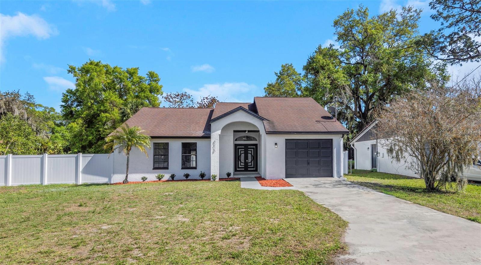 Image 3 of 54 For 8315 Temple Place