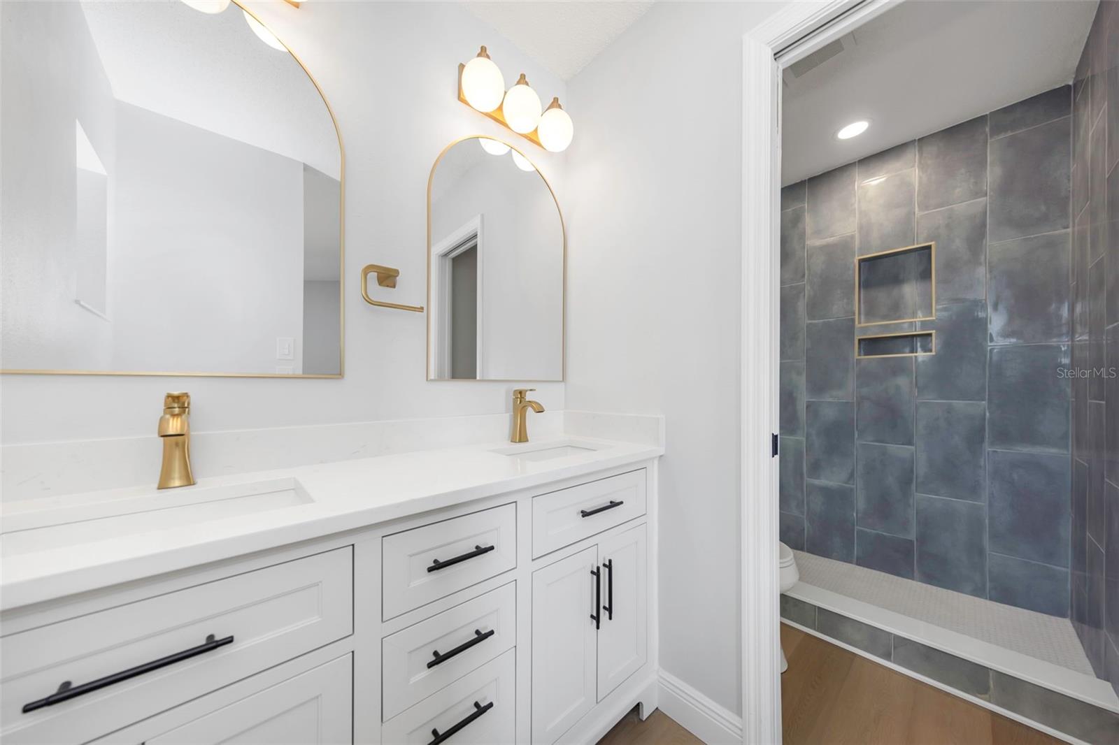 Image 41 of 54 For 8315 Temple Place