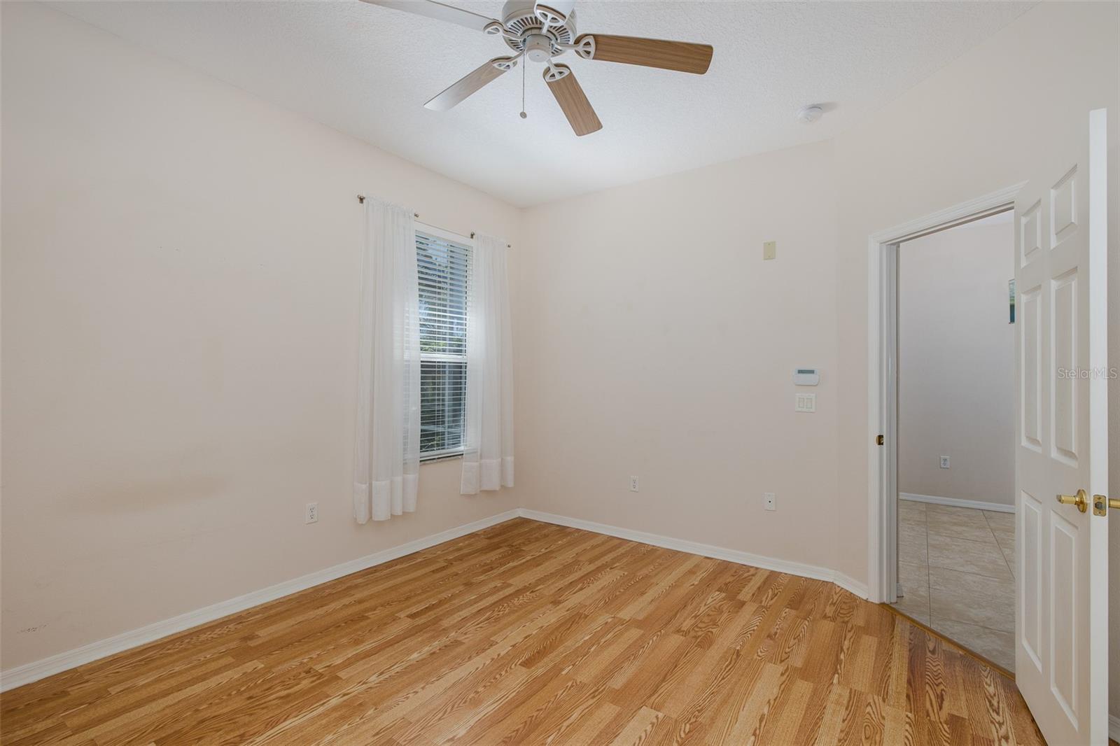 Image 20 of 41 For 11142 Port Douglas Drive