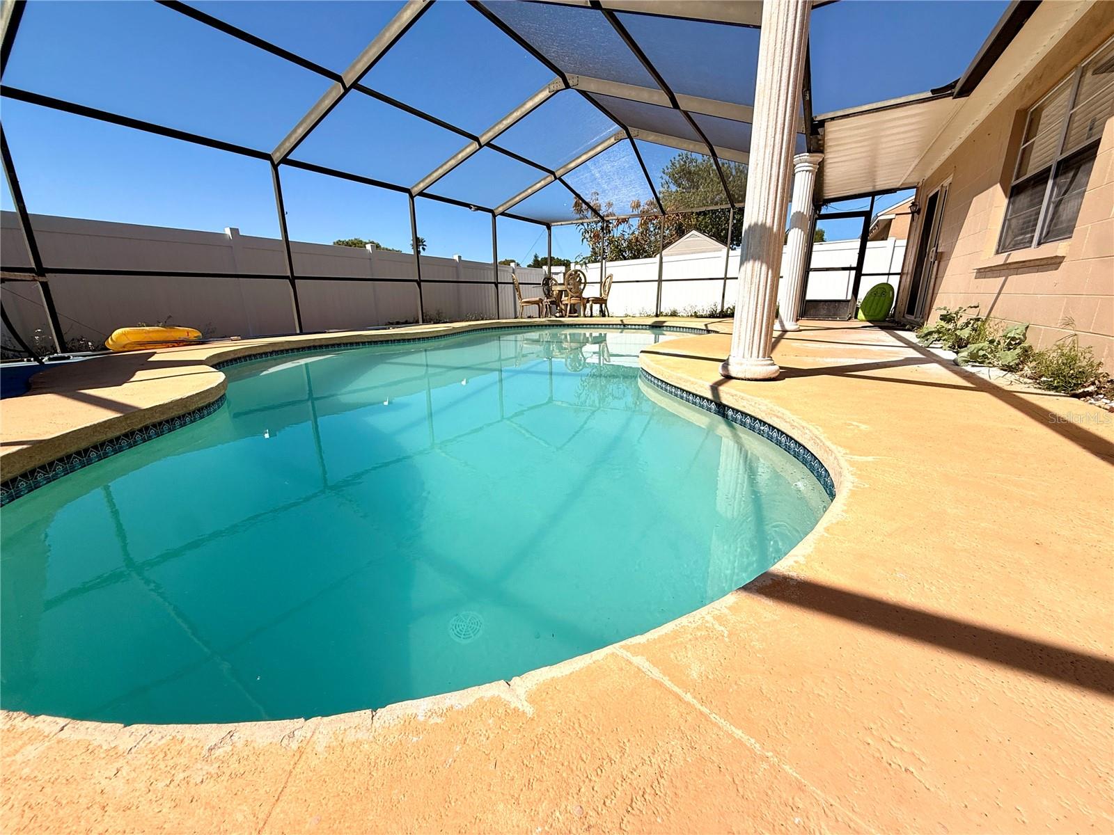 Image 43 of 45 For 9026 Dixiana Villa Cir