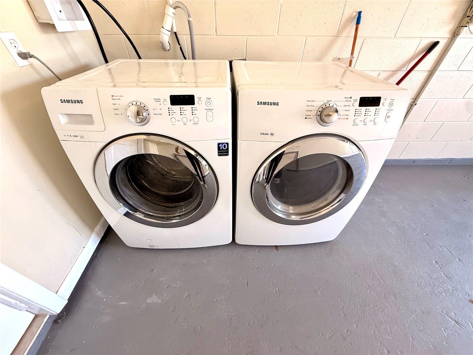 Image 44 of 45 For 9026 Dixiana Villa Cir