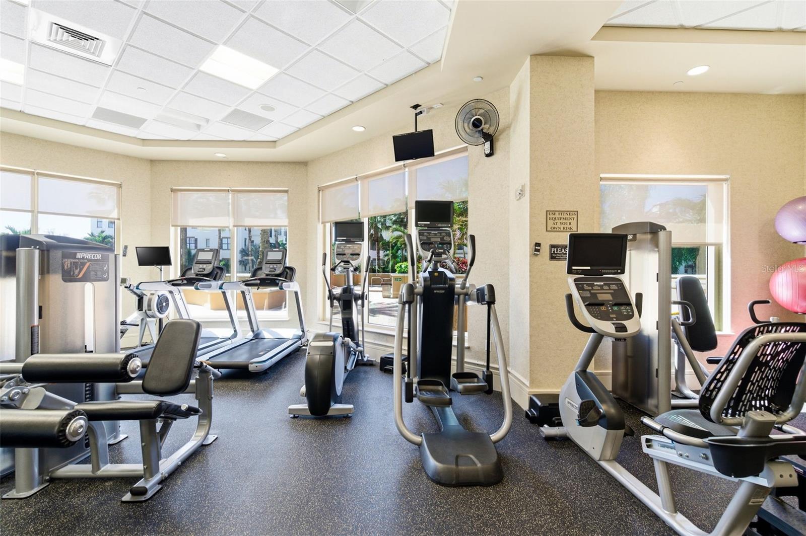 Image 42 of 49 For 5823 Bowen Daniel Drive 702