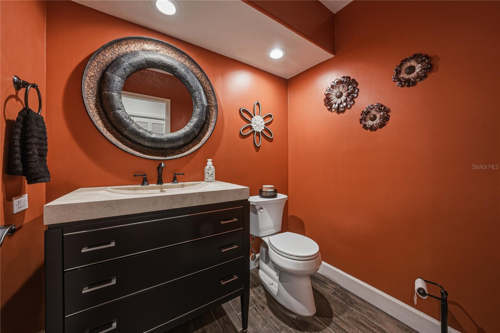 Image 26 of 98 For 17820 Grey Brooke Drive