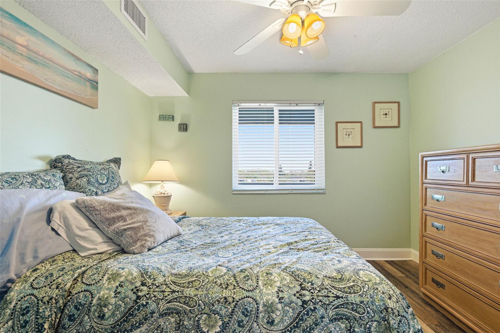 Image 20 of 42 For 801 83rd Avenue N 510