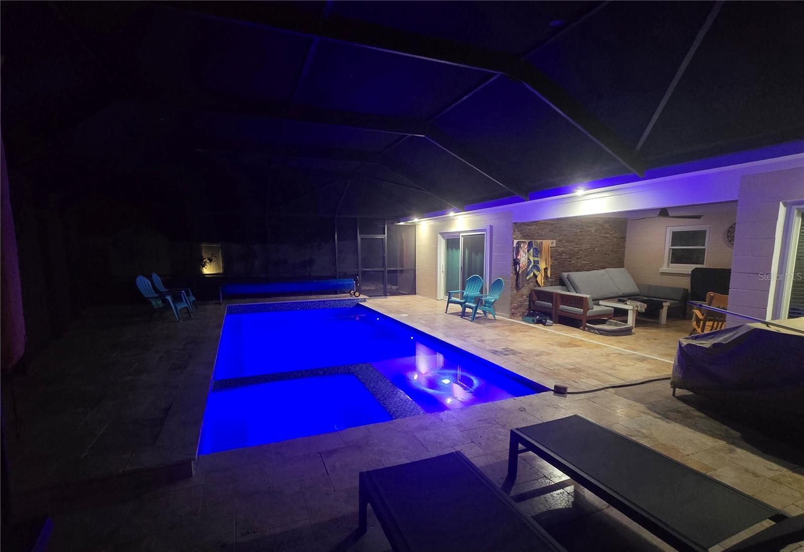 Image 11 of 47 For 5275 32nd Avenue N