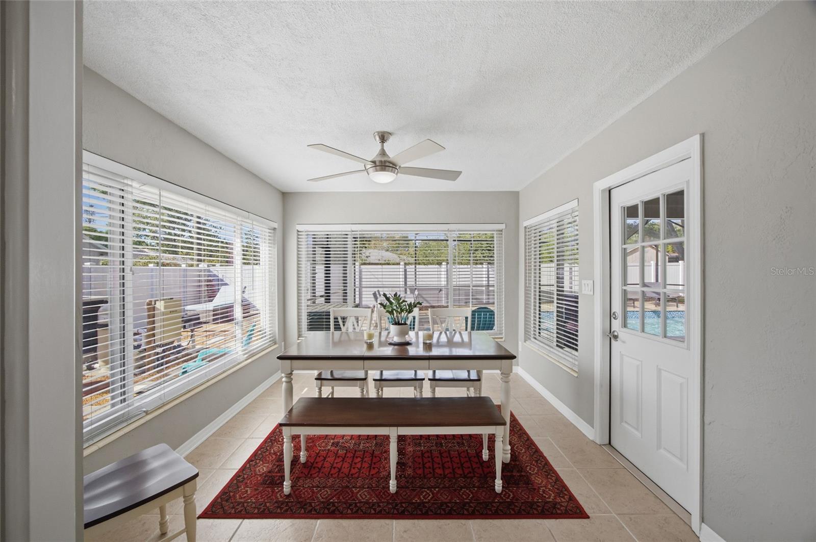 Image 17 of 47 For 5275 32nd Avenue N