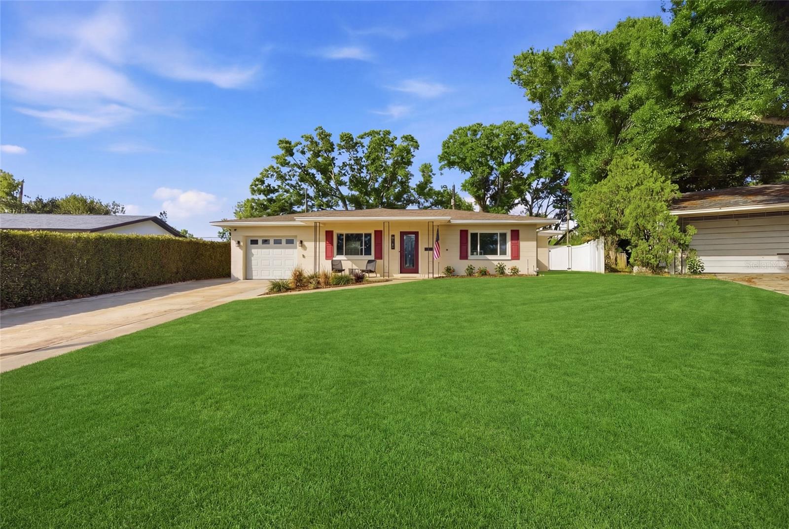 Image 3 of 47 For 5275 32nd Avenue N