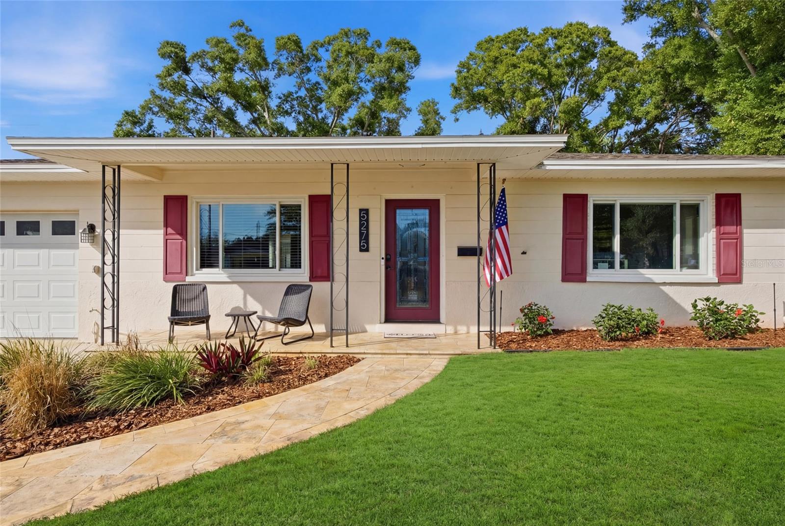 Image 6 of 47 For 5275 32nd Avenue N