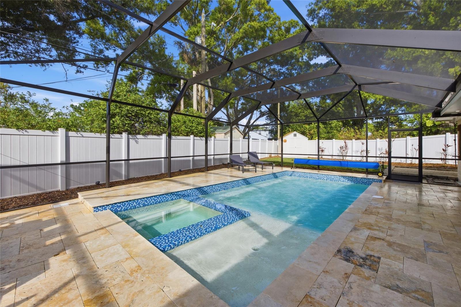 Image 8 of 47 For 5275 32nd Avenue N