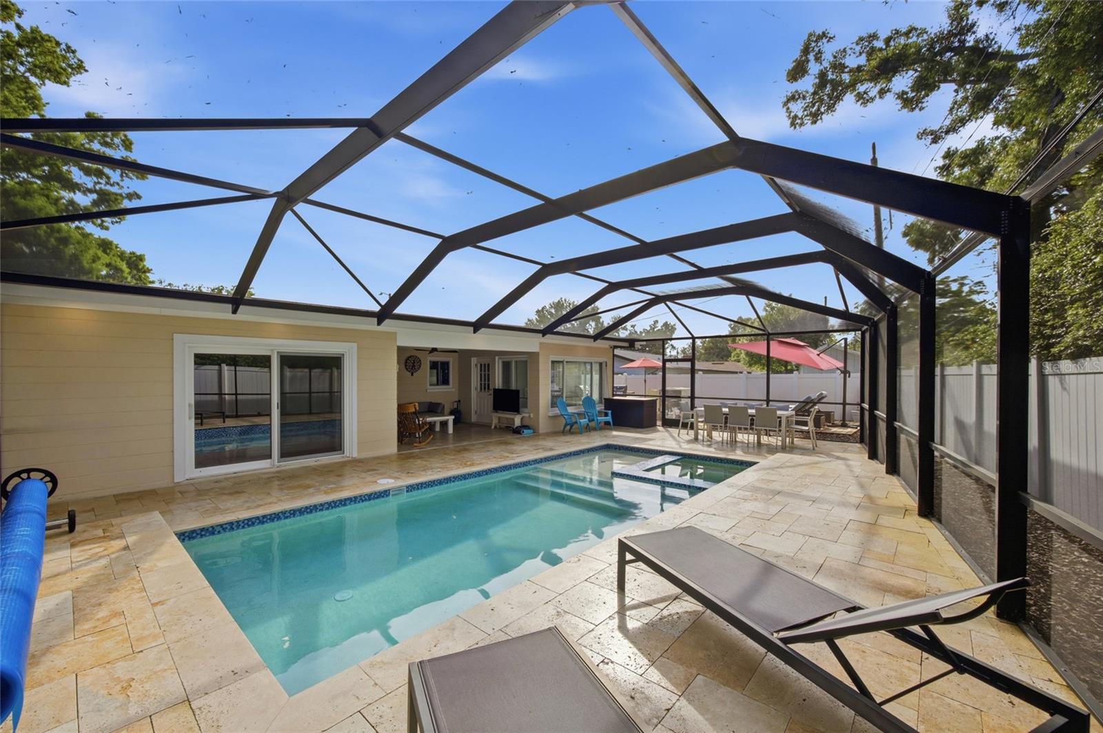 Image 9 of 47 For 5275 32nd Avenue N