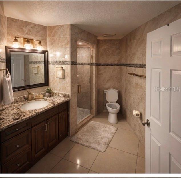 Image 4 of 12 For 1305 Louise Avenue