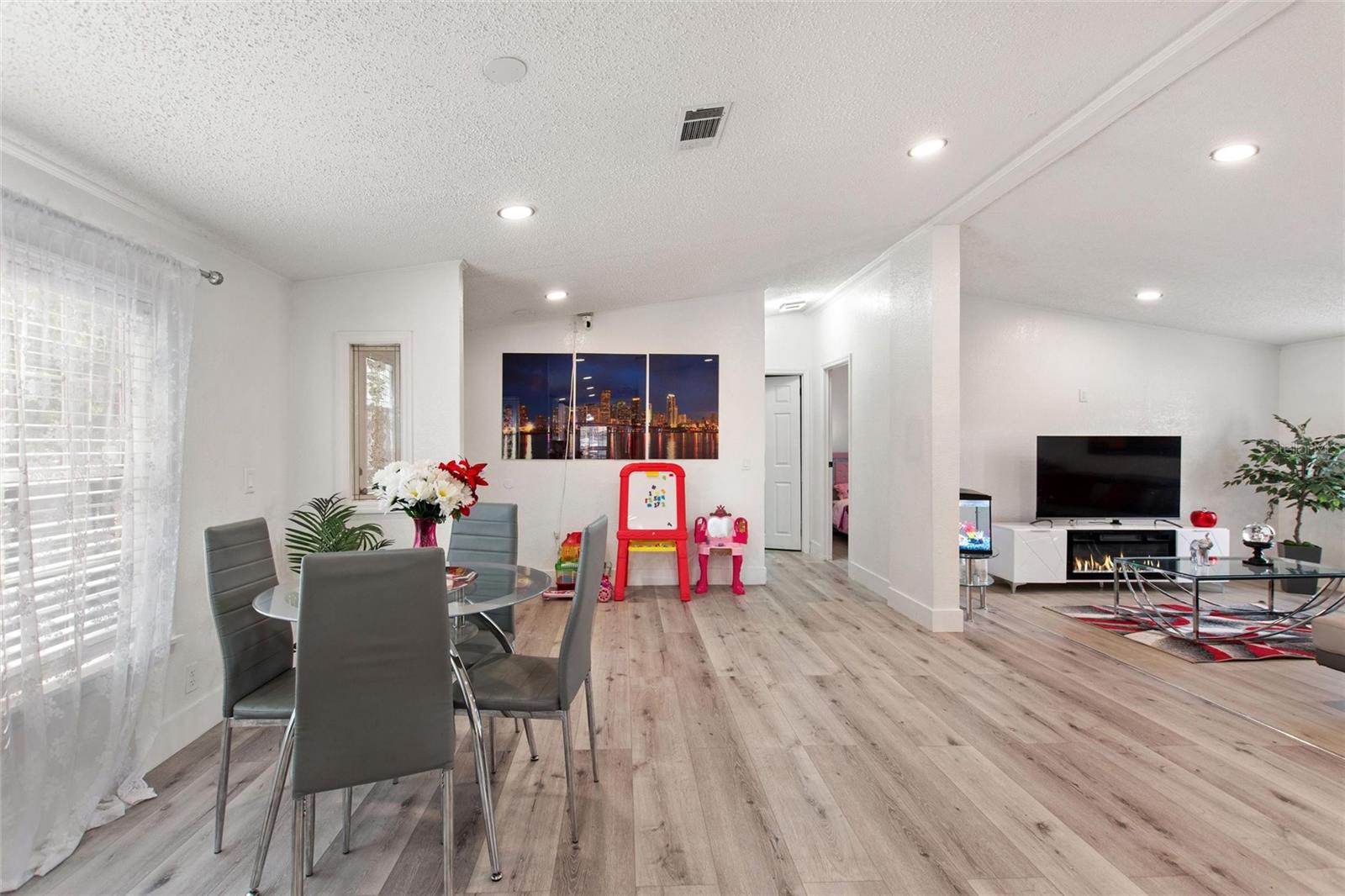 Image 10 of 28 For 3309 Cooper Road