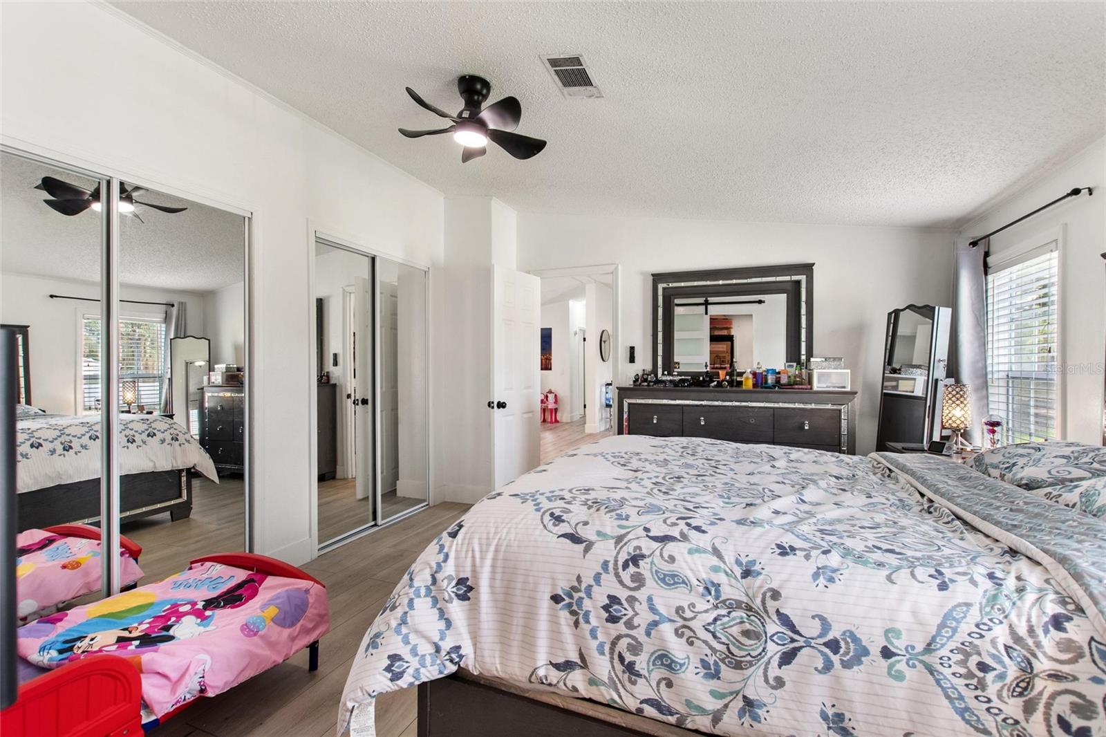 Image 21 of 28 For 3309 Cooper Road