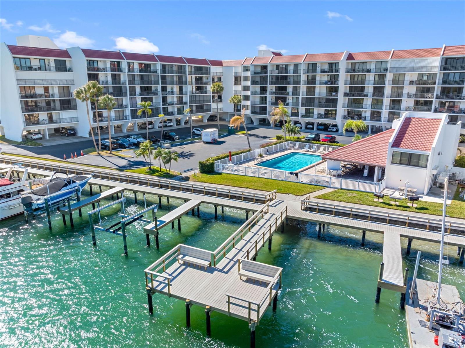 Image 14 of 58 For 19111 Vista Bay Drive 204