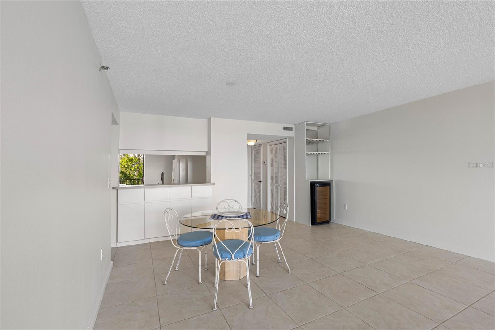 Image 3 of 58 For 19111 Vista Bay Drive 204