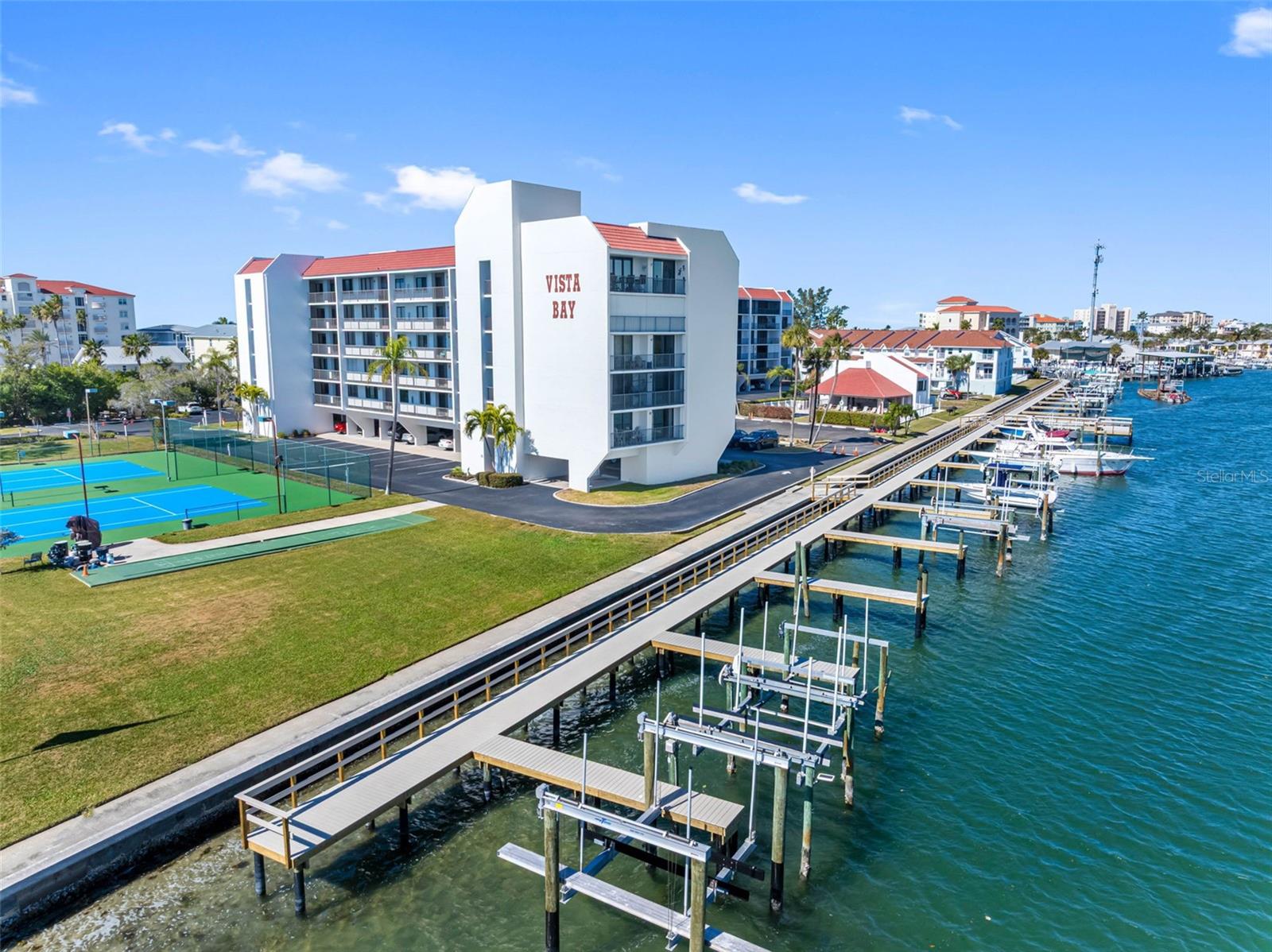 Image 48 of 58 For 19111 Vista Bay Drive 204