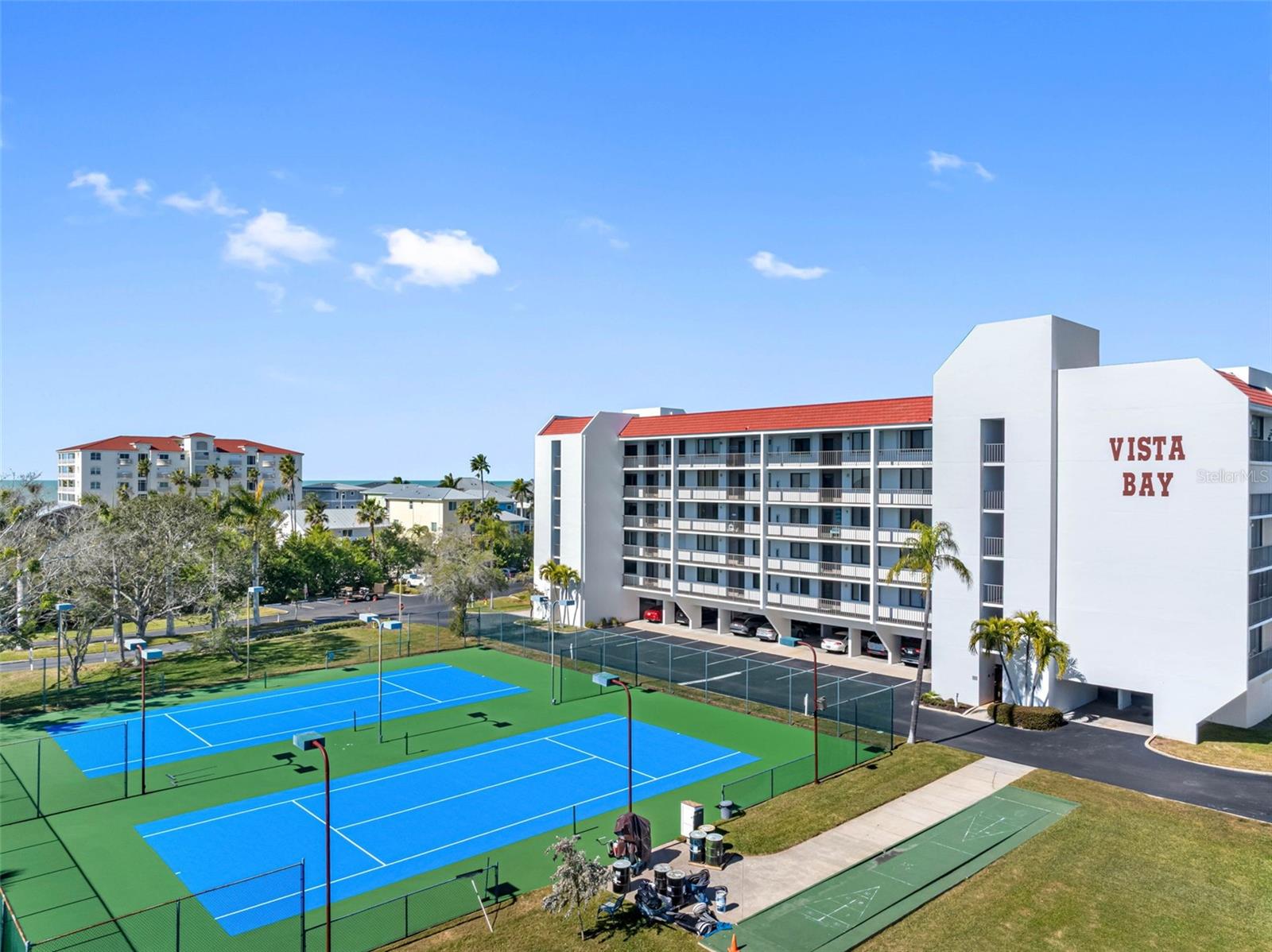 Image 49 of 58 For 19111 Vista Bay Drive 204