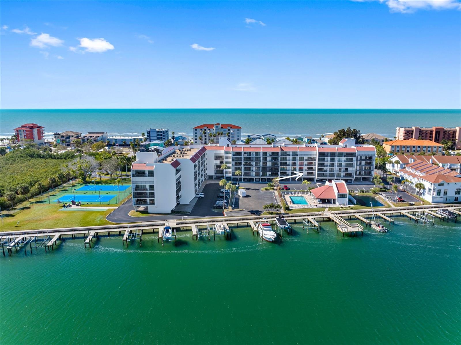 Image 50 of 58 For 19111 Vista Bay Drive 204